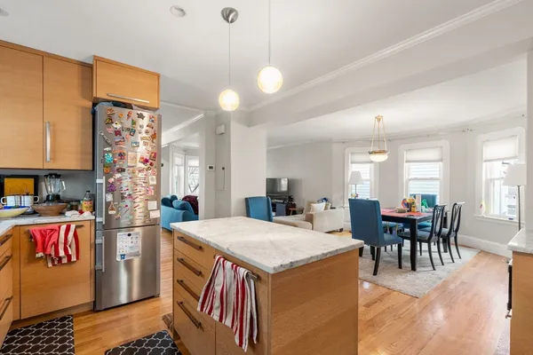 $5,000 | 8 Seven Pines Avenue, Unit 2, Cambridge, MA 02140