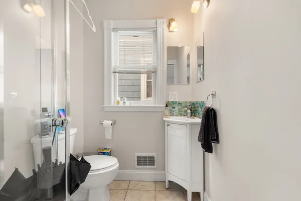 $5,000 | 8 Seven Pines Avenue, Unit 2, Cambridge, MA 02140
