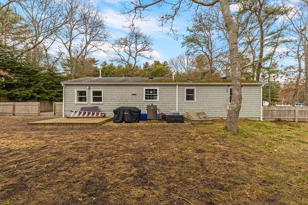 $519,000 | 145 Quinaquisset Avenue, Mashpee, MA 02649