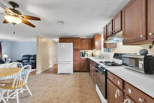 $519,000 | 145 Quinaquisset Avenue, Mashpee, MA 02649