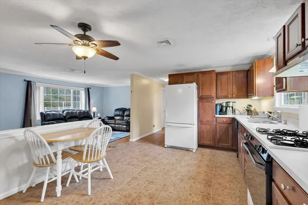 $519,000 | 145 Quinaquisset Avenue, Mashpee, MA 02649