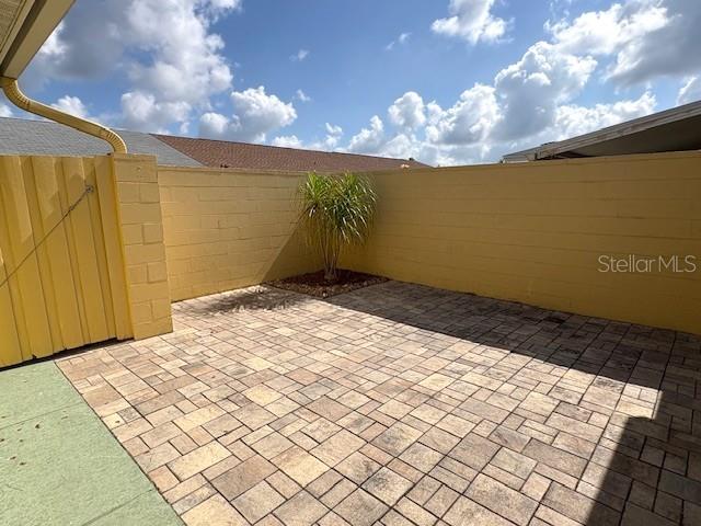 1005 Rickenbacker Drive Sun City Center, FL 33573 - Photo 18 of 57