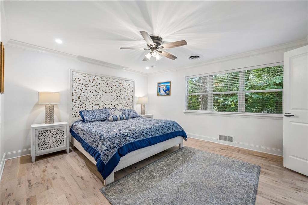 2211 Hill Park Court Decatur, GA 30033 - Photo 11 of 34