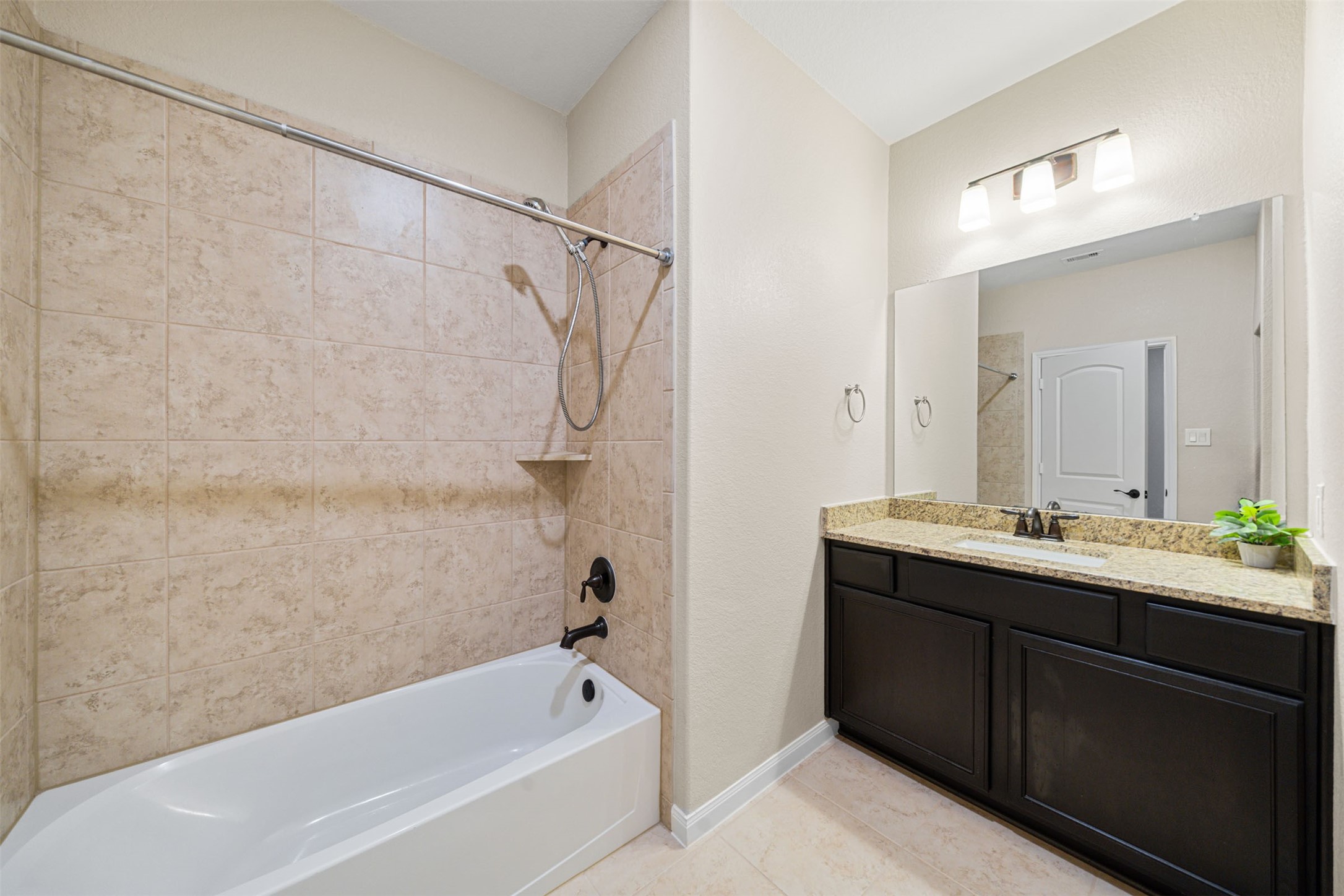 8985 Oval Glass Street Conroe, TX 77304 - Photo 22 of 37