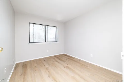 $449,000 | 107 Storm Drive, Holtsville, NY 11742