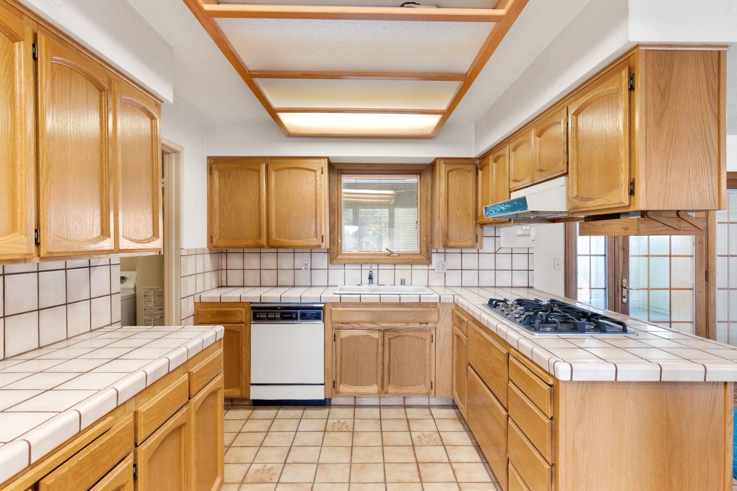 1569 Block Road Gridley, CA 95948 - Photo 11 of 34