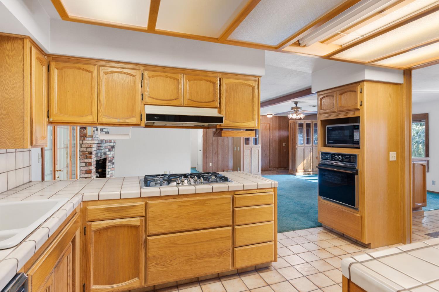 1569 Block Road Gridley, CA 95948 - Photo 13 of 34