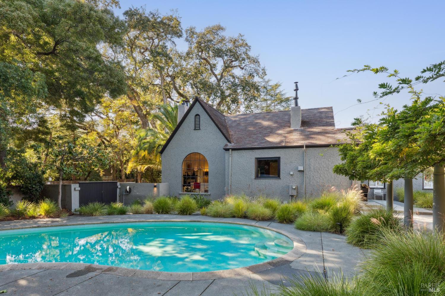 22 Clyde Avenue San Rafael, CA 94901 - Photo 57 of 66 a front view of a house with garden
