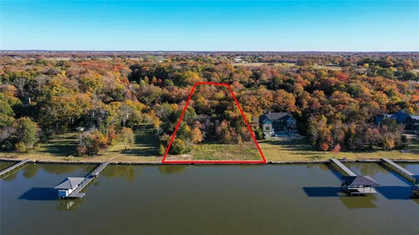 $1,150,000 | 445 Sun Valley, Mabank, TX 75147