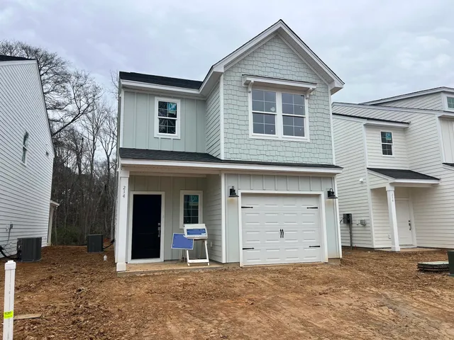 $389,000 | 214 Central Creek Drive, Goose Creek, SC 29445
