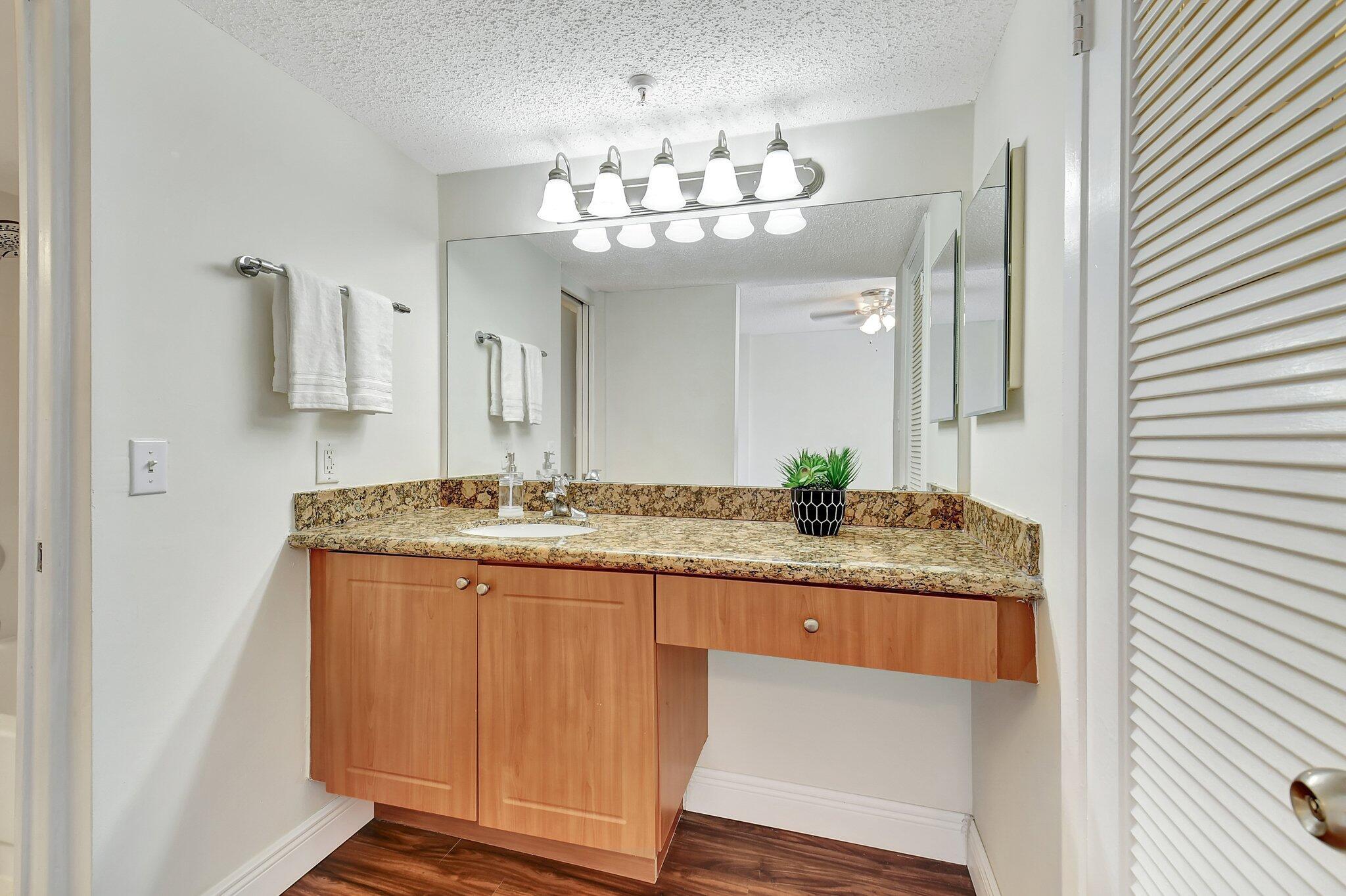 820 Lavers Circle, Unit G402 Delray Beach, FL 33444 - Photo 17 of 28 820 LAVERS CIRCEL #G402