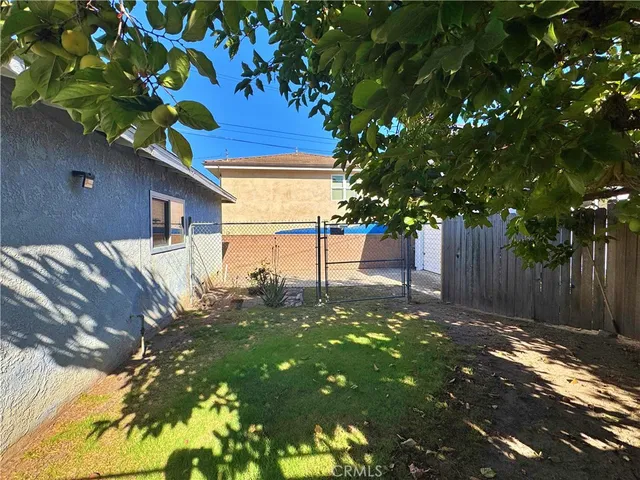 $1,949 | 1852 260th Street, Lomita, CA 90717