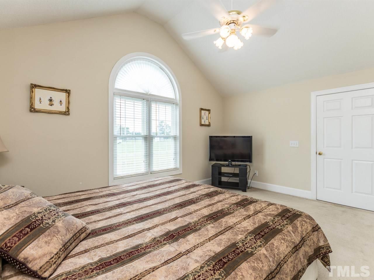 9118 Raleigh Road Benson, NC 27504 - Photo 13 of 24 Gallery Image 13