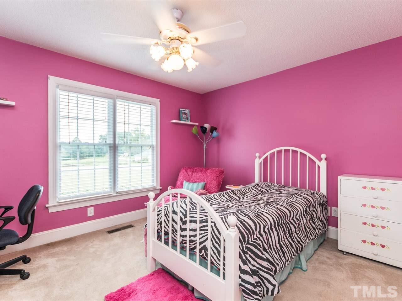 9118 Raleigh Road Benson, NC 27504 - Photo 17 of 24 Gallery Image 17