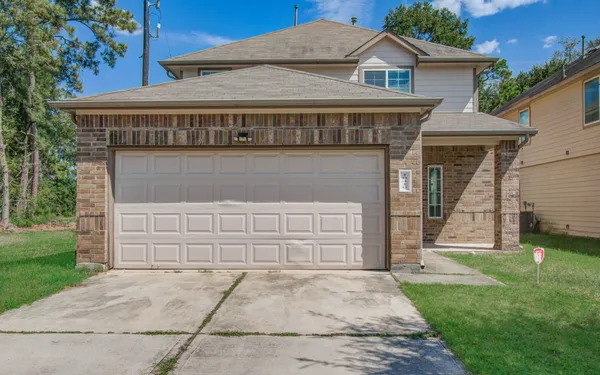 $2,100 | 10410 Solitude Way, Houston, TX 77044