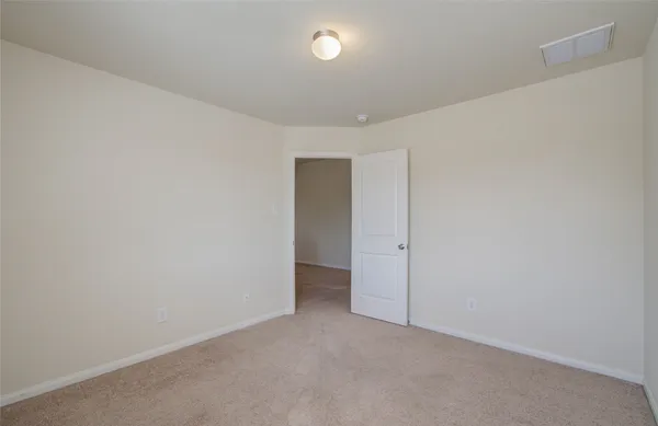 $2,100 | 10410 Solitude Way, Houston, TX 77044