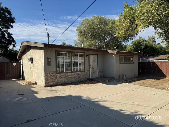 $270,400 | 885 San Jacinto Street, San Bernardino, CA 92408