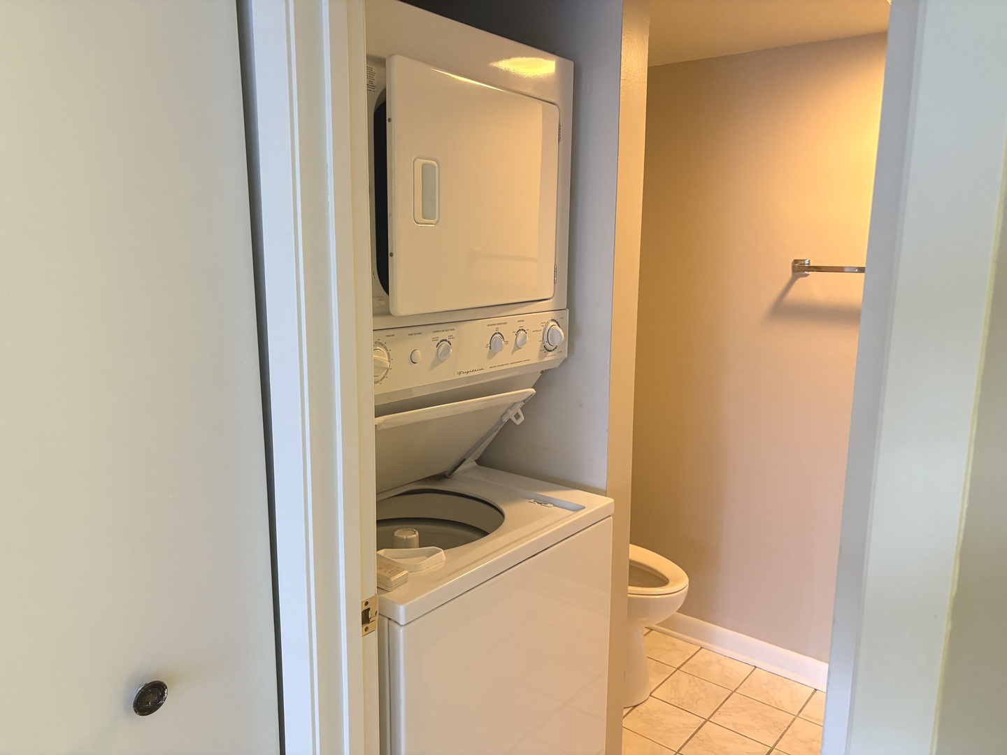 920 Vose Drive, Unit 304 Gurnee, IL 60031 - Photo 11 of 20