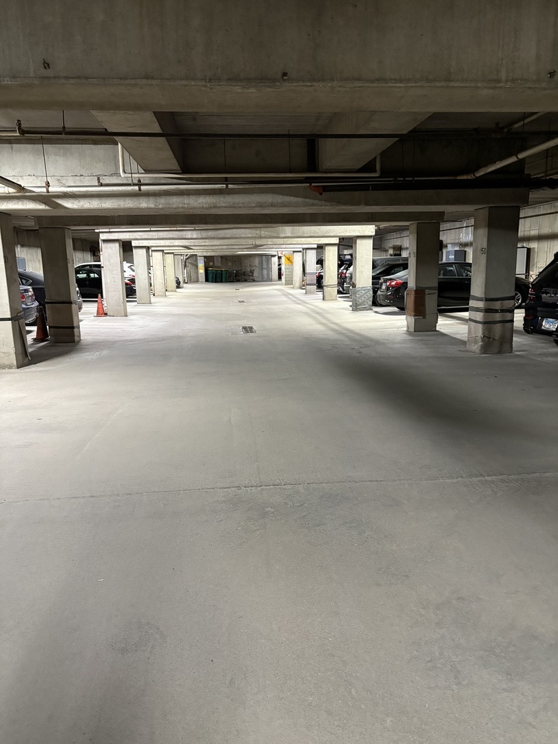 920 Vose Drive, Unit 304 Gurnee, IL 60031 - Photo 17 of 20