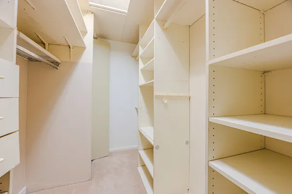 $195,000 | 920 Vose Drive, Unit 304, Gurnee, IL 60031