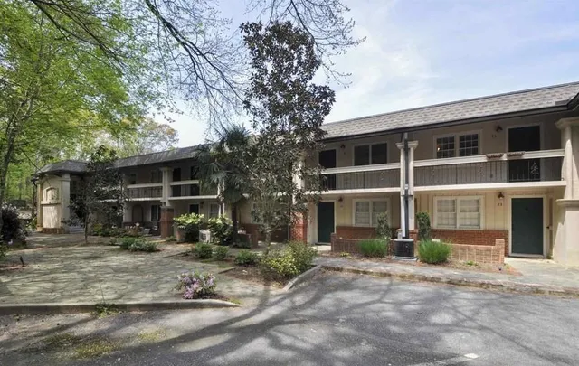 $1,325 | 655 East Campus Road, Unit 33, Athens, GA 30605