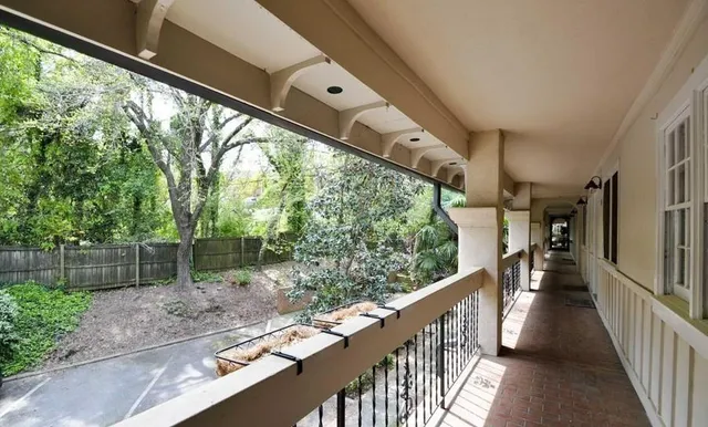 $1,325 | 655 East Campus Road, Unit 33, Athens, GA 30605