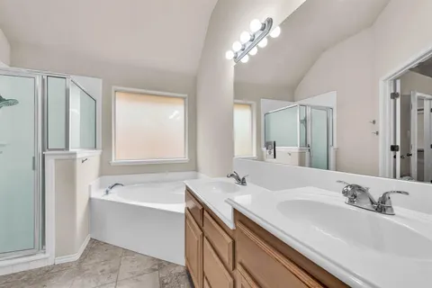 $305,000 | 6501 Stockton Drive, Fort Worth, TX 76132