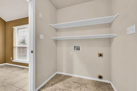 $305,000 | 6501 Stockton Drive, Fort Worth, TX 76132