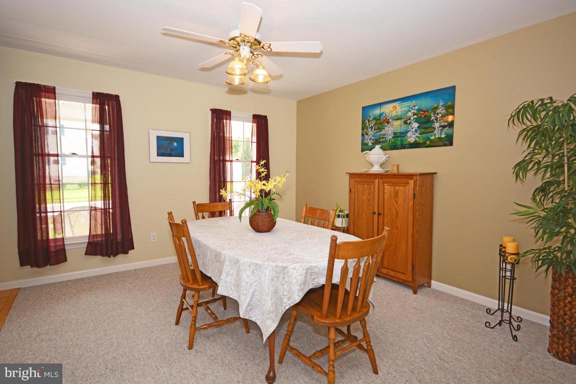 231 Raspberry Road Leola, PA 17540 - Photo 4 of 39 Gallery Image 4