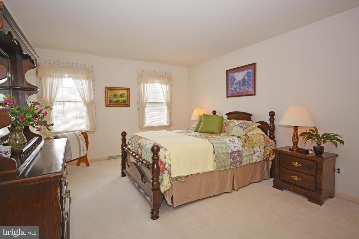 231 Raspberry Road Leola, PA 17540 - Photo 9 of 39 Gallery Image 9