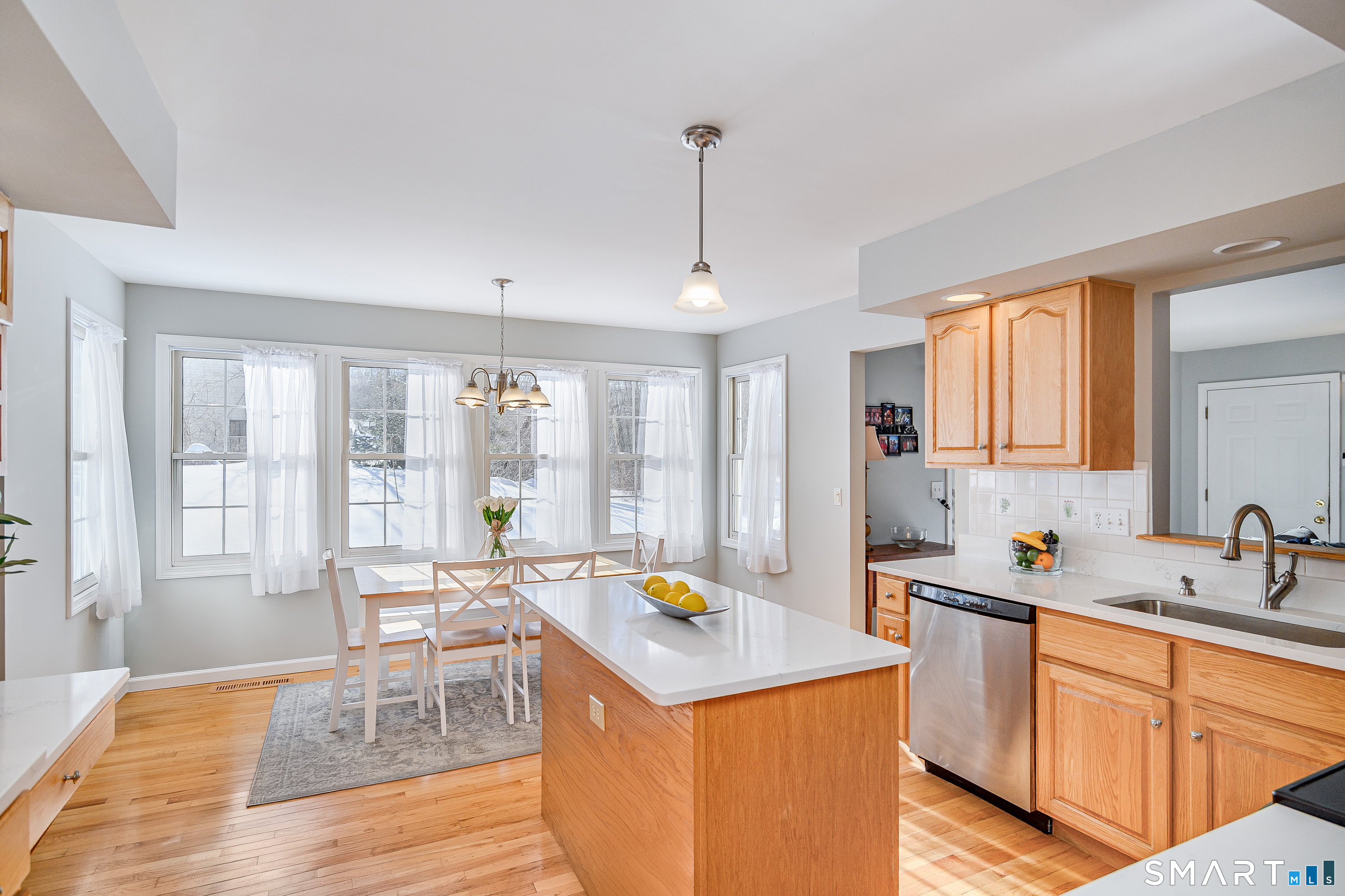 1 Owl Ridge Lane Newtown, CT 06482 - Photo 6 of 40