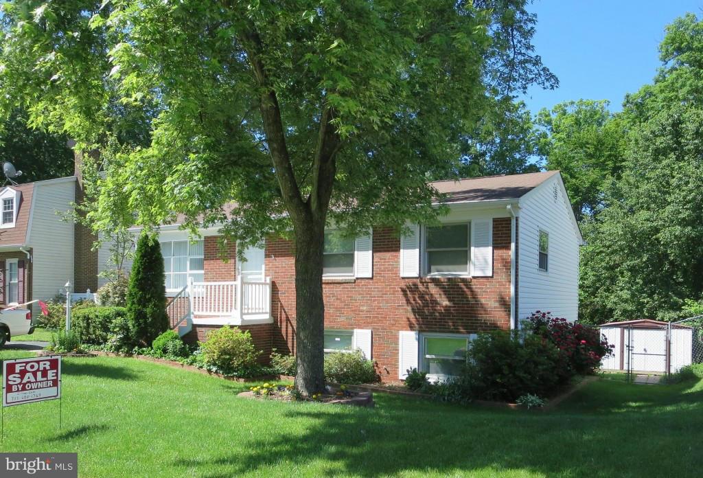 13460 Keytone Road Woodbridge, VA 22193 - Photo 1 of 29 Exterior (Front)