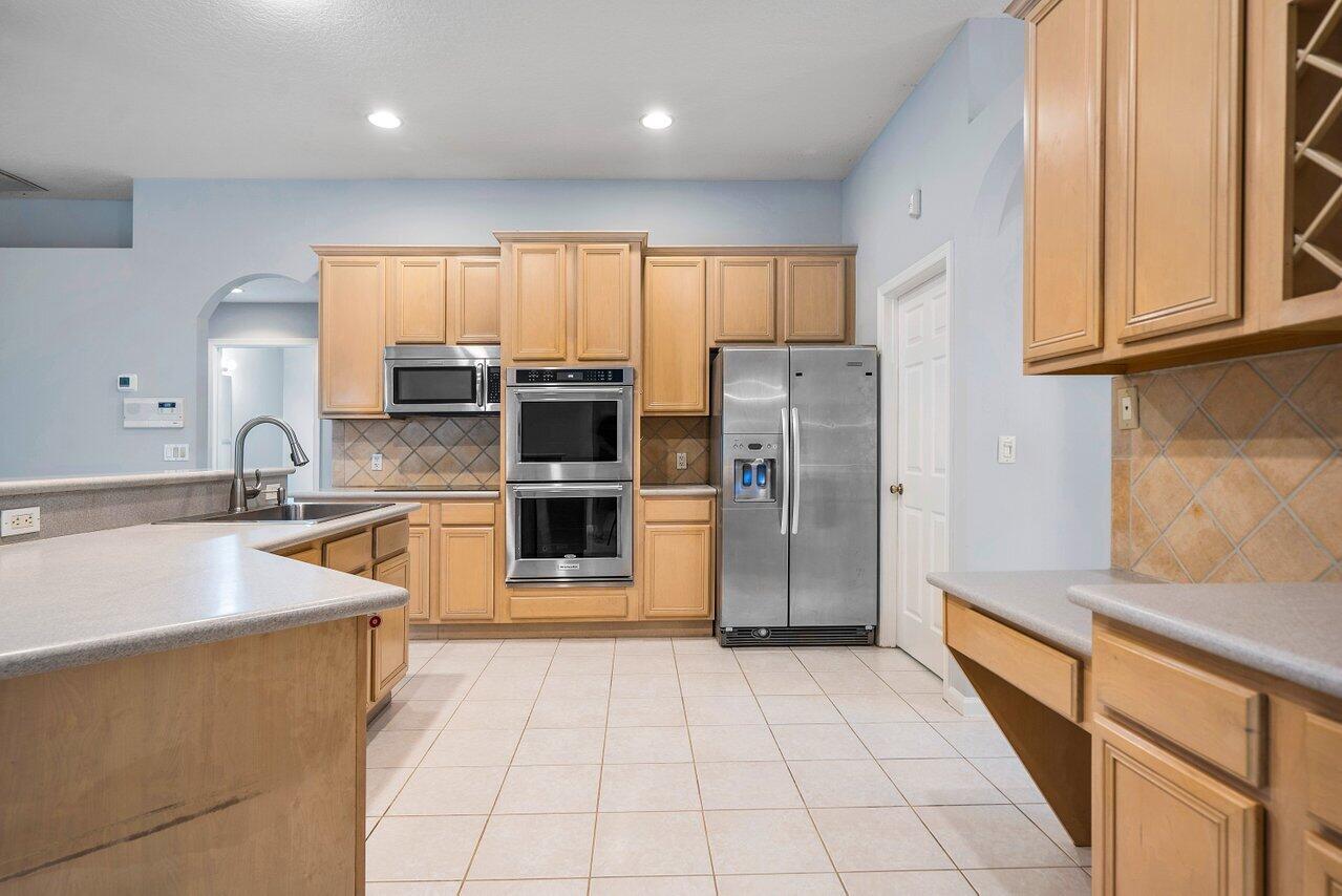 14918 97th Road North The Acreage, FL 33412 - Photo 15 of 57 022-1491897thRoadNorth-WestPalmBeach-FL-