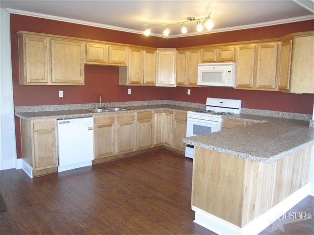 3710 Sand Point Road Fort Wayne, IN 46809 - Photo 9 of 20