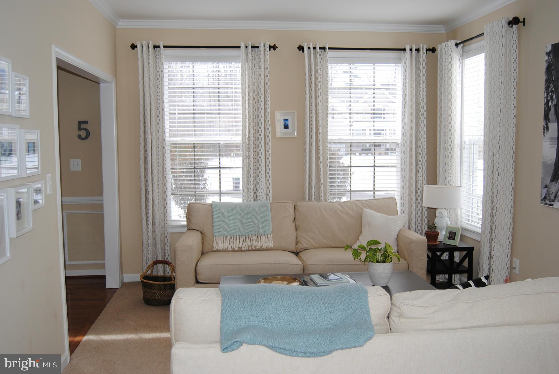 238 Toluca Road Stafford, VA 22556 - Photo 11 of 24 Living Room