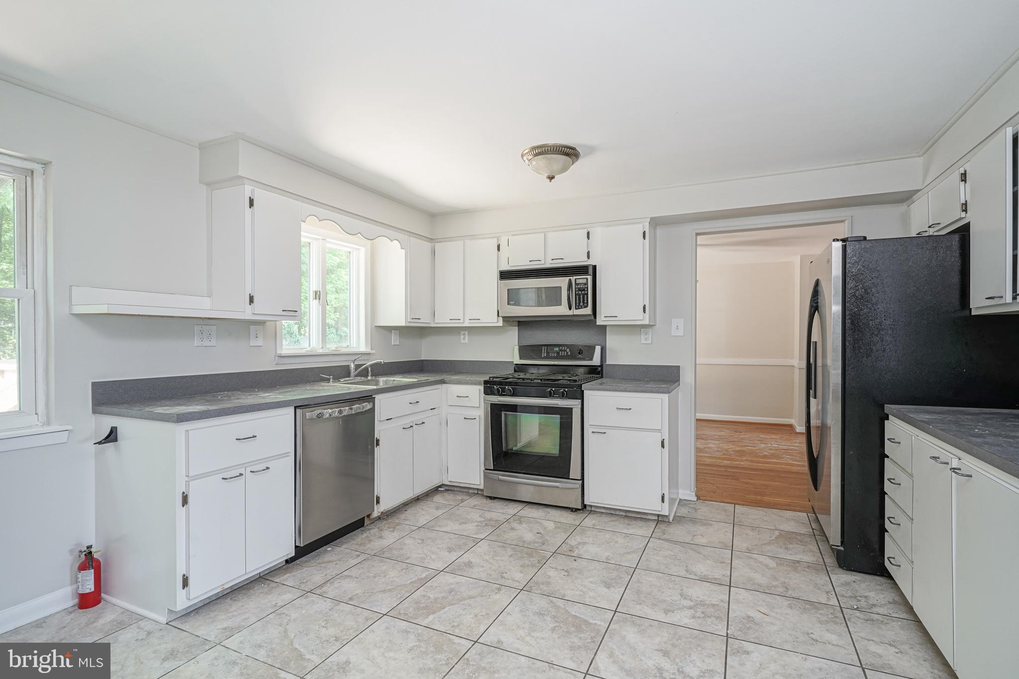 15 Millbridge Road Clementon, NJ 08021 - Photo 7 of 31