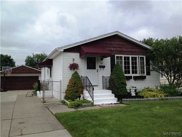 20 Randy Way Cheektowaga, NY 14227 - Photo 1 of 1 Exterior Front