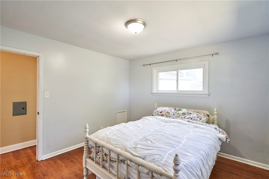 3100 West Ridgewood Drive Cleveland, OH 44134 - Photo 12 of 29 Bedroom 2