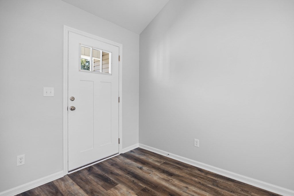 4450 White Water Road Valdosta, GA 31601 - Photo 5 of 45 Gallery Image 5