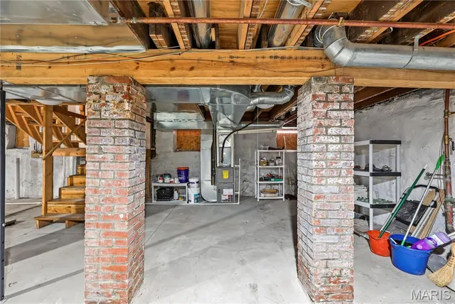 $350,000 | 4327 Washington Avenue, St. Louis, MO 63108