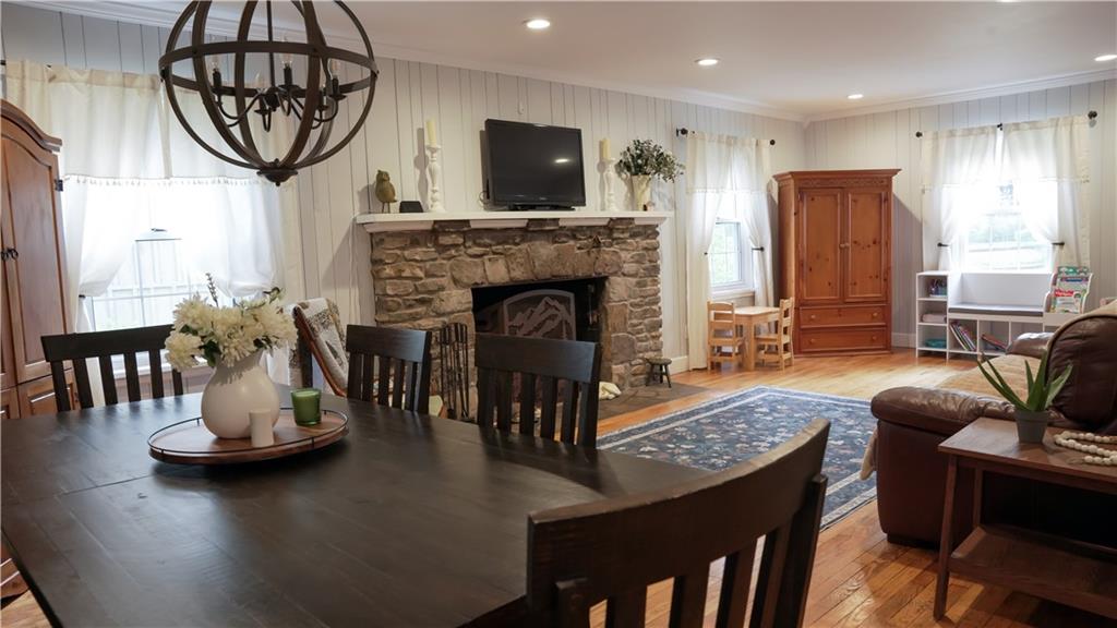 19 Locust Road, Unit 221 Laughlintown, PA 15655 - Photo 16 of 36