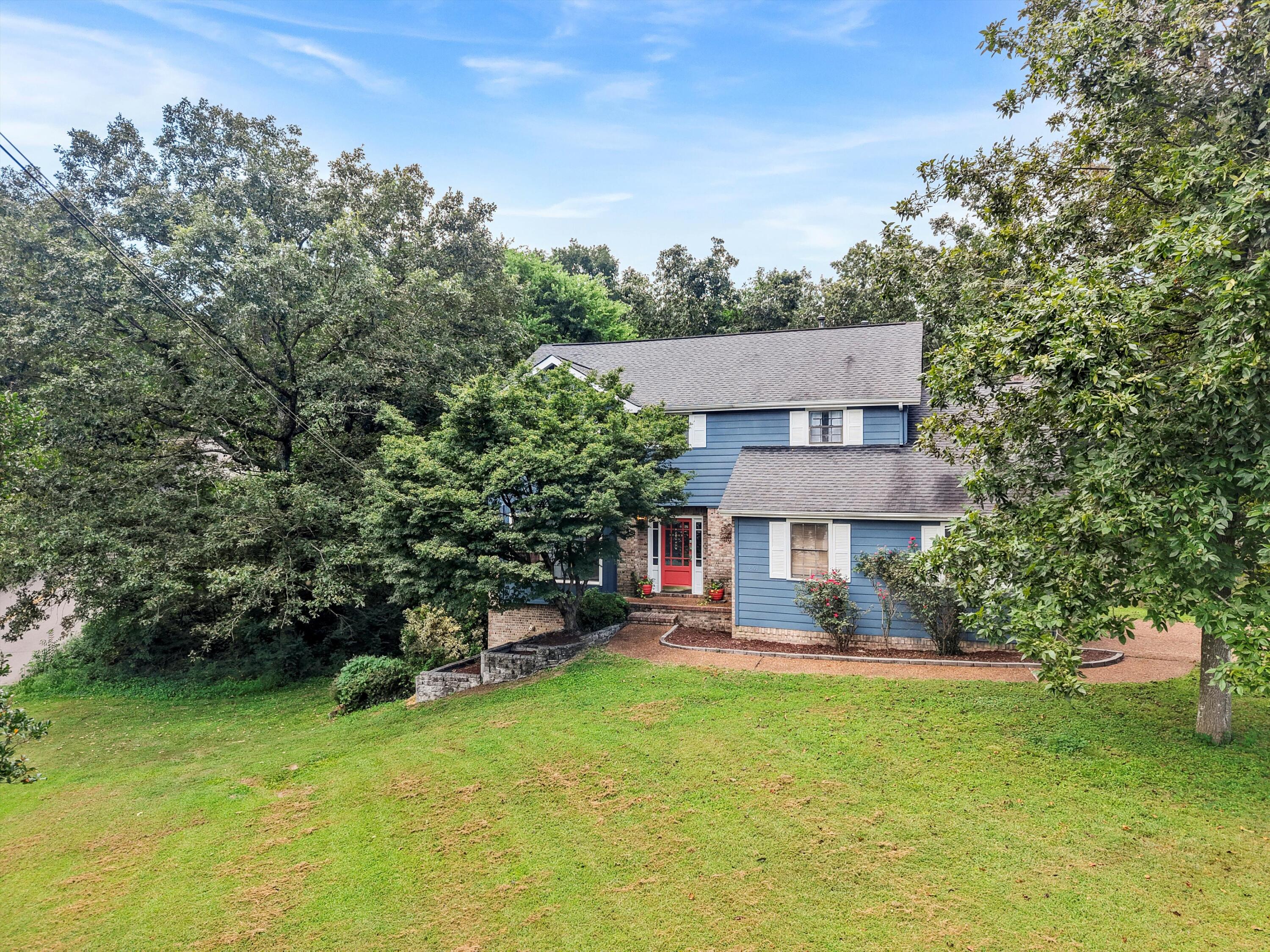 801 Susan Carol Lane Chattanooga, TN 37421 - Photo 4 of 41 01-DJI_20250729160506_0643_D