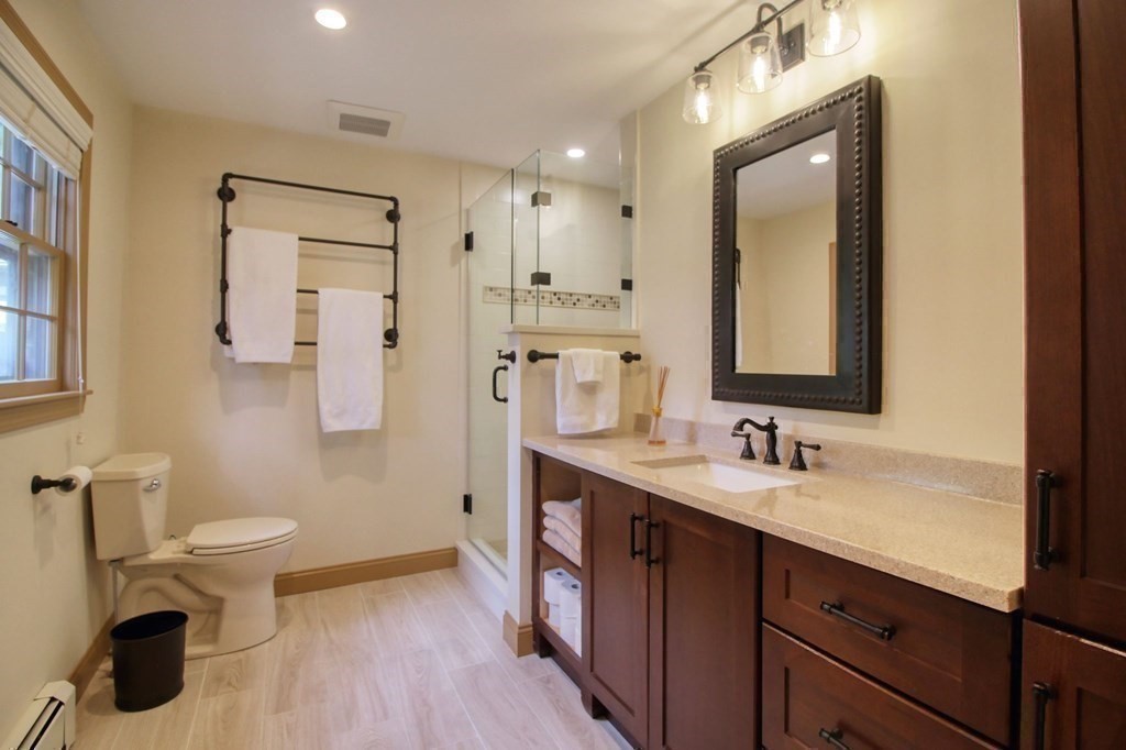 31 Robin Road Norfolk, MA 02056 - Photo 20 of 35 Gallery Image 20