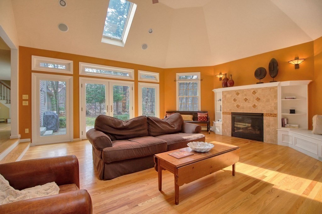 31 Robin Road Norfolk, MA 02056 - Photo 9 of 35 Gallery Image 9