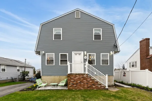 $625,000 | 75 Pilgrim Avenue, Wareham, MA 02571