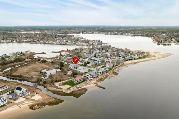 $625,000 | 75 Pilgrim Avenue, Wareham, MA 02571