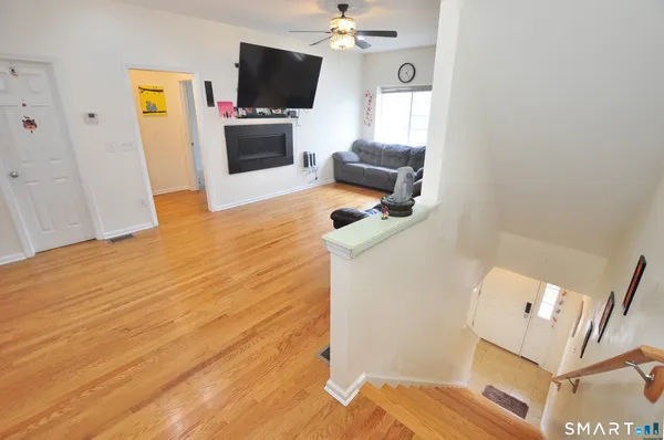 $499,000 | 19 Lexie Lane, Unit 19, South Windsor, CT 06074