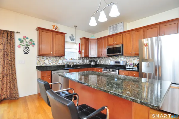$499,000 | 19 Lexie Lane, Unit 19, South Windsor, CT 06074