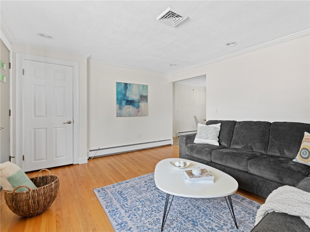 121 Kerri Lyn Road Warwick, RI 02889 - Photo 8 of 26