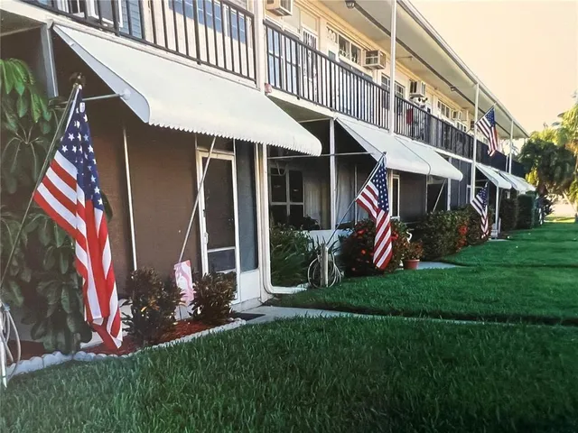 $80,000 | 4001 58th Street North, Unit 18, Kenneth City, FL 33709